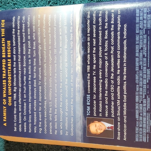 Big Miracle - Picture 2 of 4